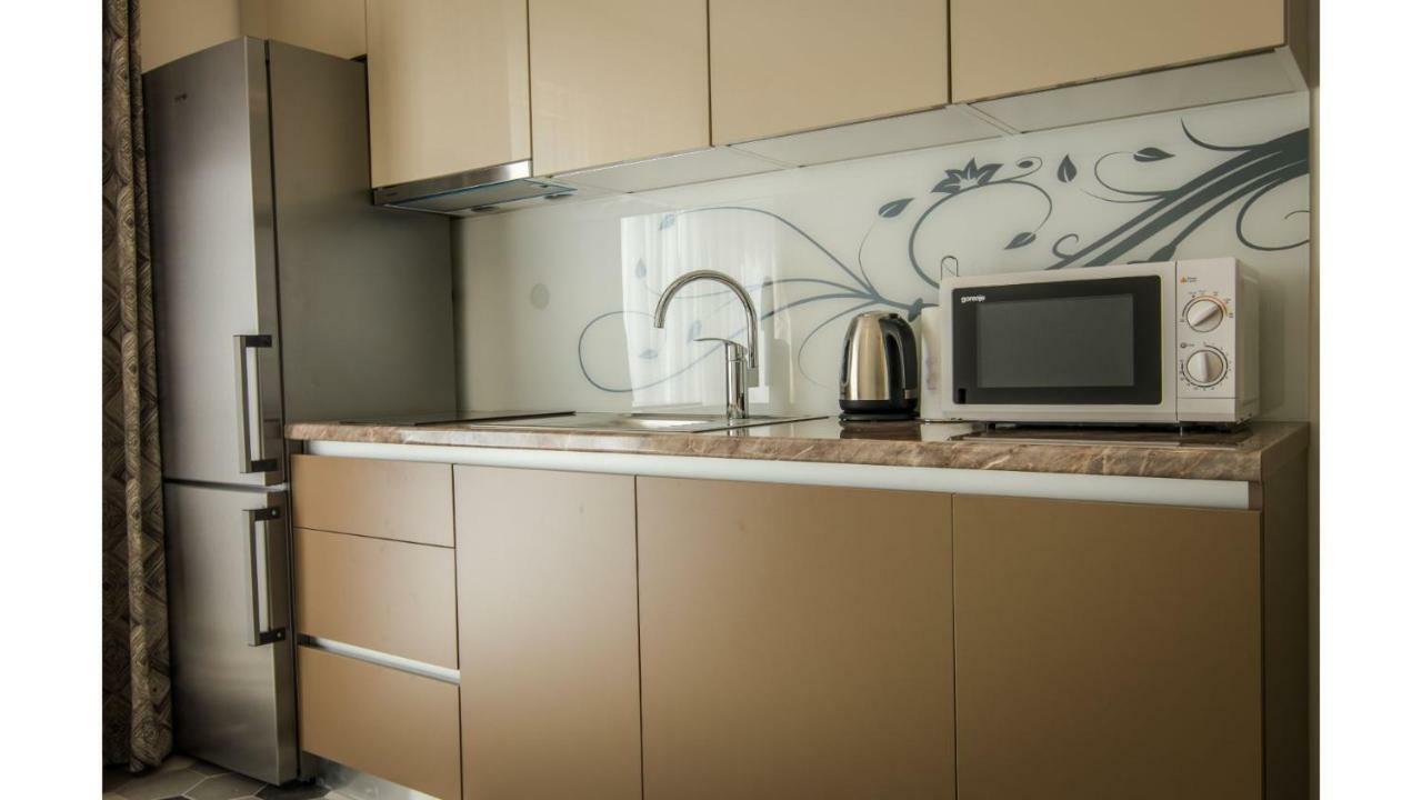 Villa Ivo Apartmani โพรไมนา ภายนอก รูปภาพ